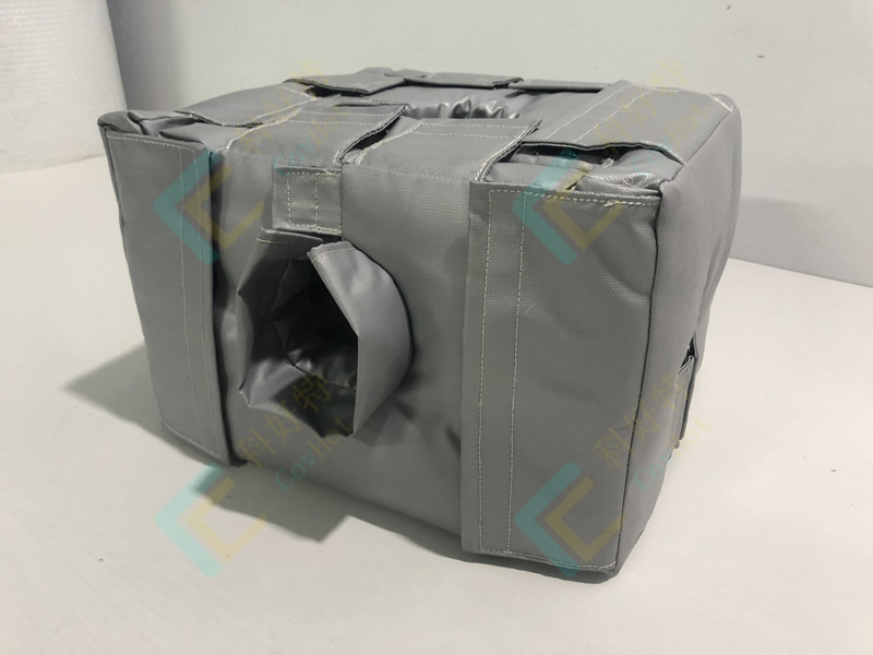 可拆卸式<a href=http://m.njmbwj.cn/e/tags/?tagname=%E4%BF%9D%E6%B8%A9%E5%A5%97 target=_blank class=infotextkey>保溫套</a>