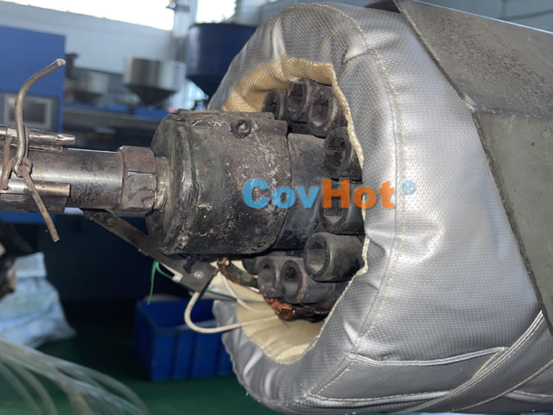 <a href=http://m.njmbwj.cn/e/tags/?tagname=%E6%B3%A8%E5%A1%91%E6%9C%BA%E4%BF%9D%E6%B8%A9 target=_blank class=infotextkey>注塑機保溫</a>,炮筒<a href=http://m.njmbwj.cn/e/tags/?tagname=%E4%BF%9D%E6%B8%A9%E5%A5%97 target=_blank class=infotextkey>保溫套</a>,方便檢修